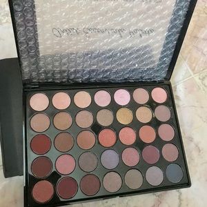 Glamierre - Artisst Essentials Palette
